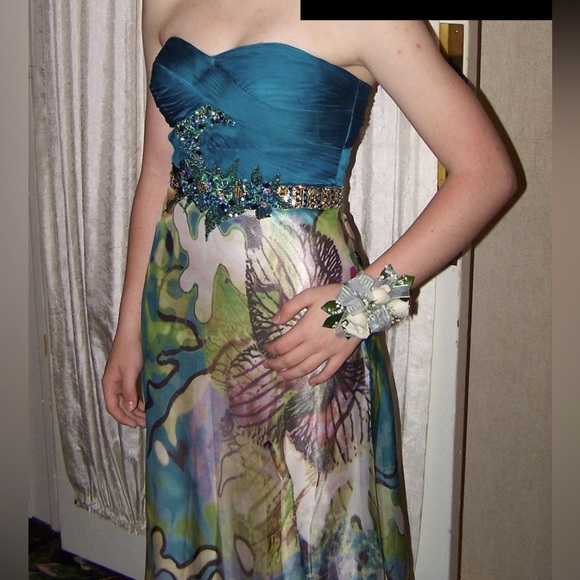 Relisted - Faviana Teal Green Prom Homecoming Bridesmaid Evening Gown Size 2 - Picture 4 of 11